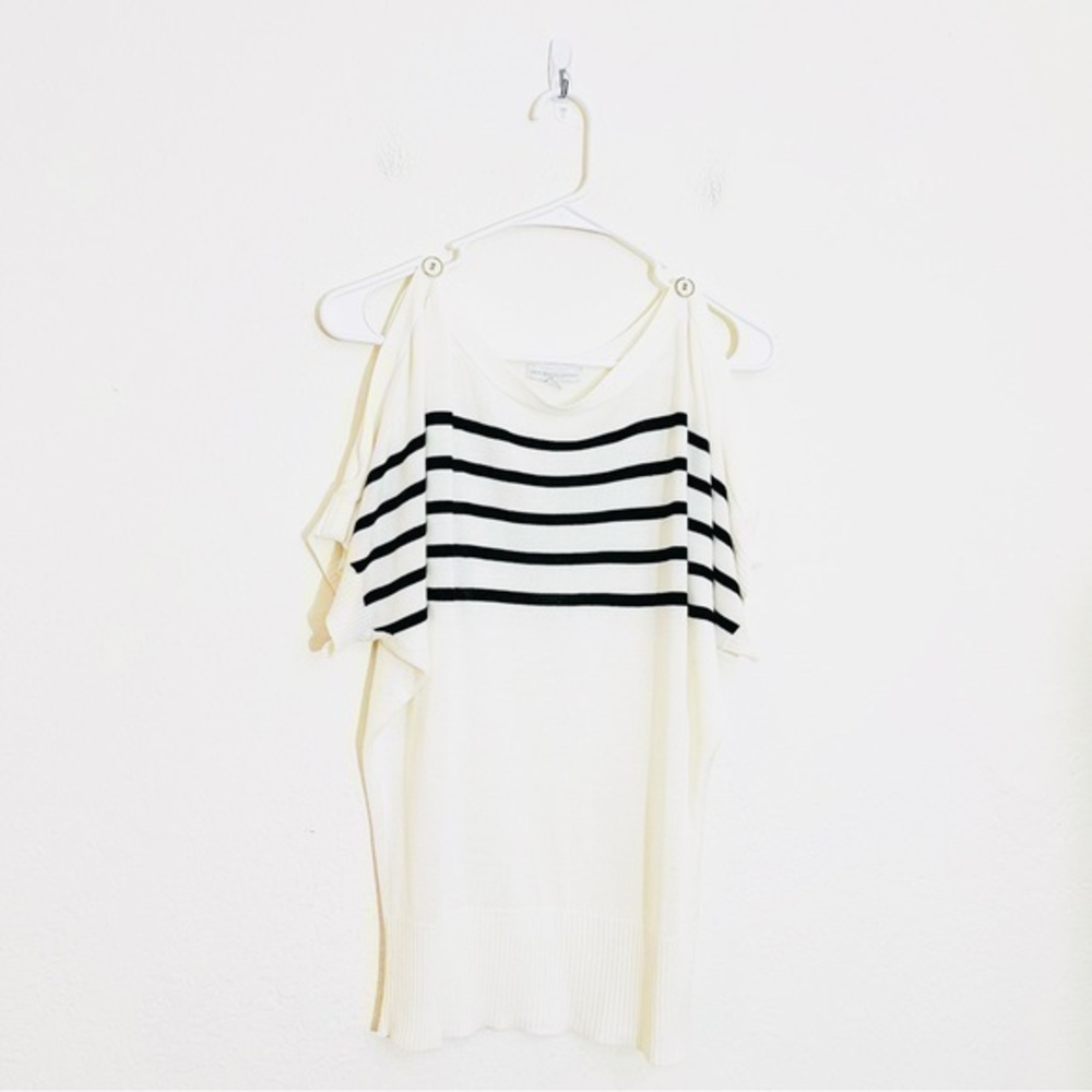 New York & Company Cold Shoulder Stripped Top Small Black/White Lightweight
